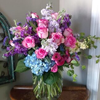 Modern Mix with a Dozen Roses