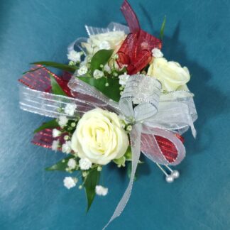 White Rose Pin-on