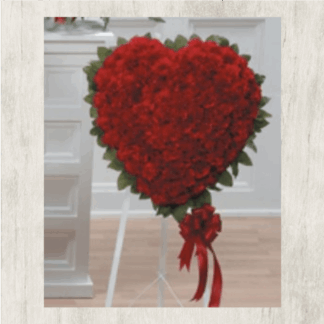 Red Heart Standing Spray