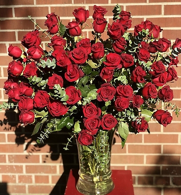 5 Dozen Red Roses - Mday