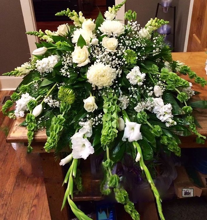 White Mixed Casket Cover