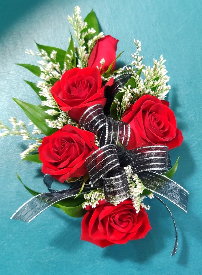 Colorful Linear Standard Wristlet Corsage