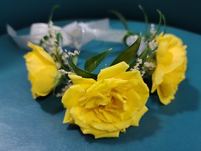 Colorful Flower Bracelet Corsage