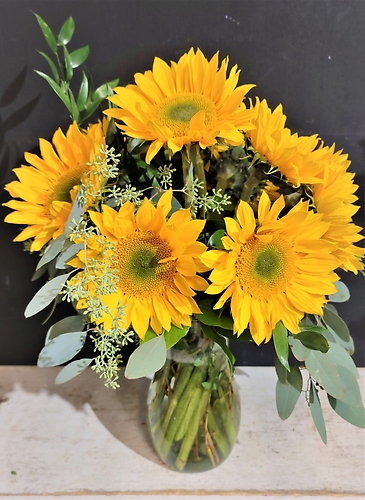 Super Sunflowers