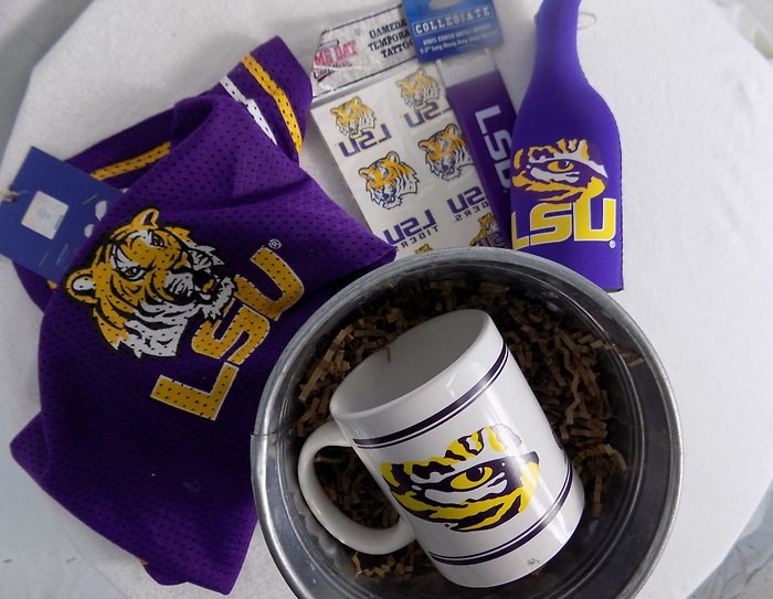 LSU Gift basket in Metal Chiller
