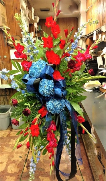 Red and Blue Standing Spray