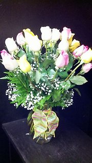 Prettiest Two Dozen Medium Stemmed Roses