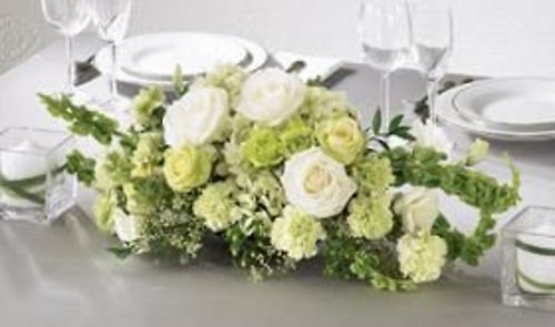 The Sparkling Toast Centerpiece