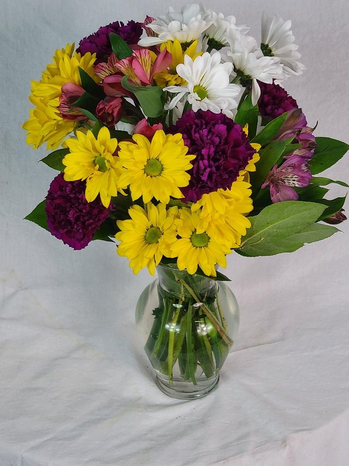 Festive Wishes Bouquet