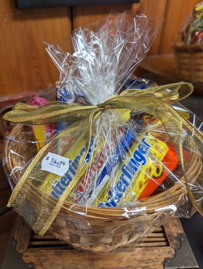 Large Heroman\'s Chocolate & Candy Basket