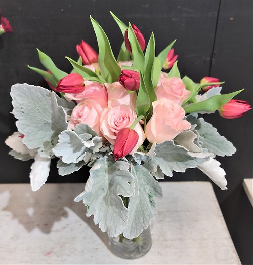 Prettiest Roses and Tulips