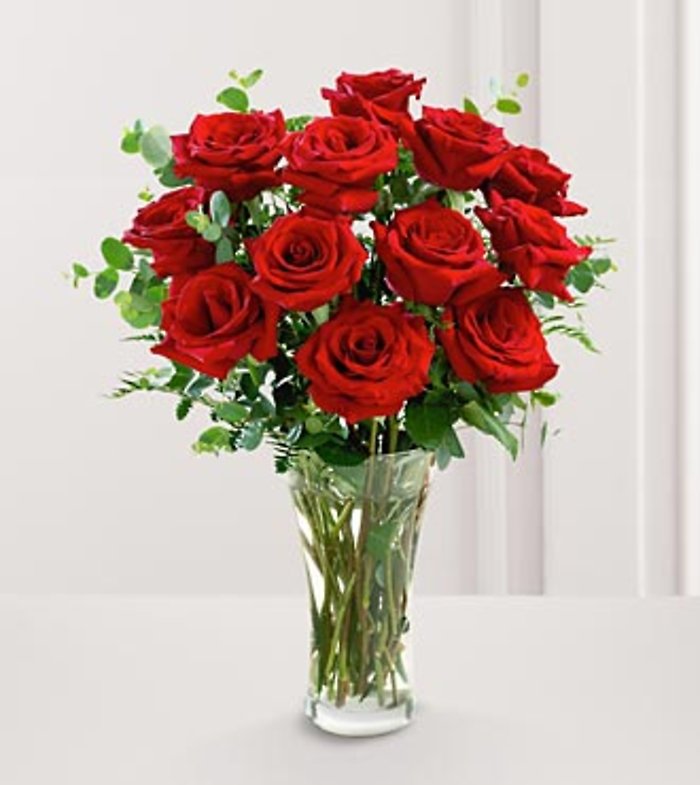 The Deluxe Red Rose Bouquet