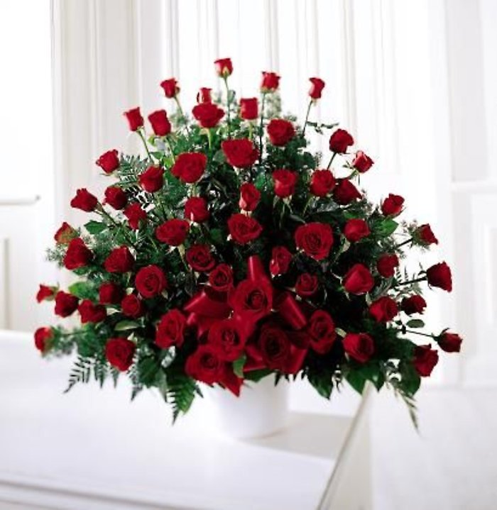 Red Rose Funeral Basket