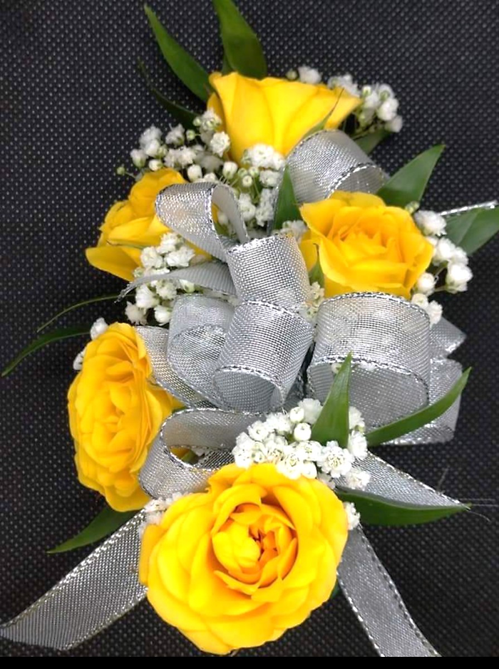 Colorful Linear Standard Wristlet Corsage