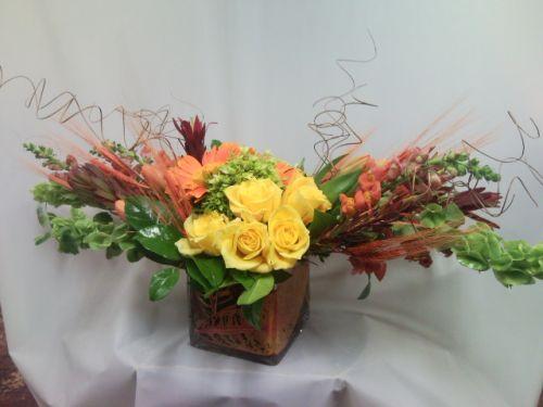 Modern Thanksgiving centerpiece