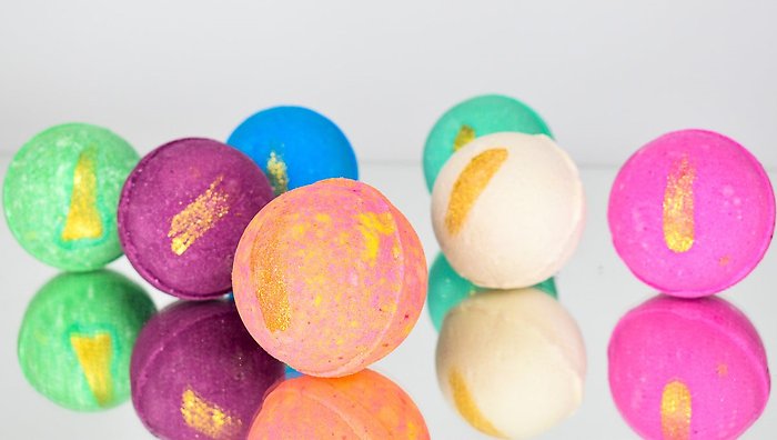 Bourbon Royalty Bath Bomb